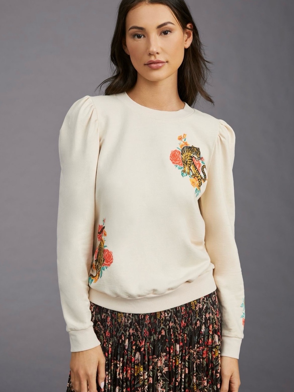 Puff-Sleeve Sweatshirt - Picture 3 of 10
